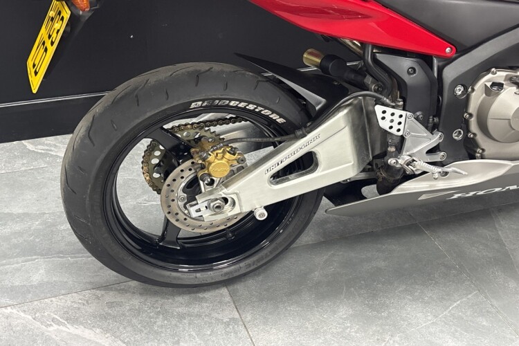 HONDA CBR600RR