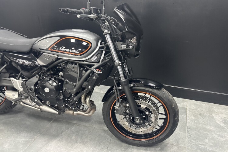 KAWASAKI Z650 RS