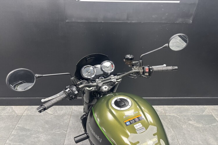 KAWASAKI Z900 RS