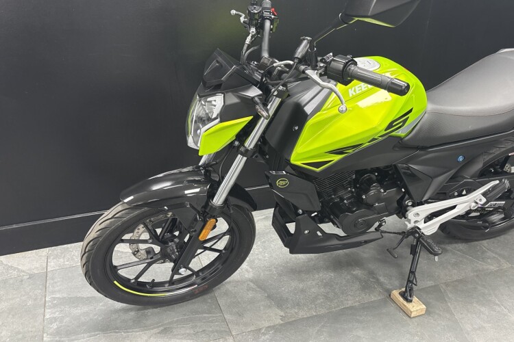 KEEWAY RKS 125