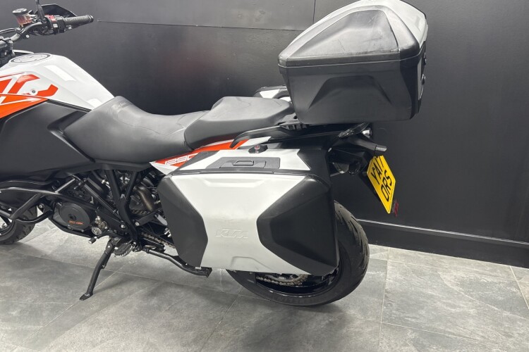 KTM 1290 SUPER ADVENTURE S