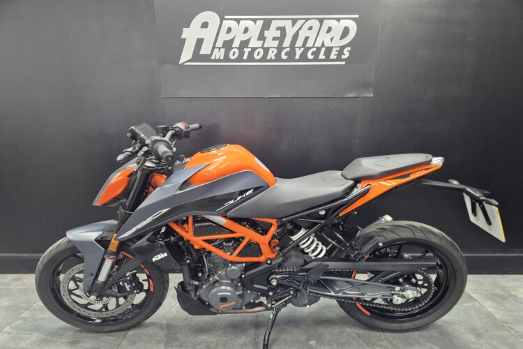 KTM 390 DUKE