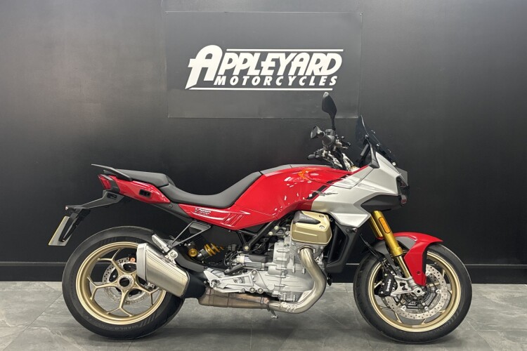 MOTO GUZZI V100 MANDELLO