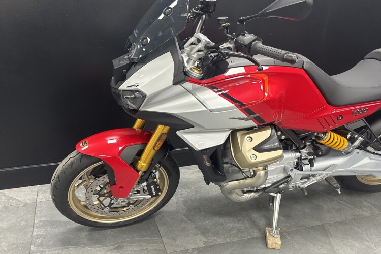 MOTO GUZZI V100 MANDELLO