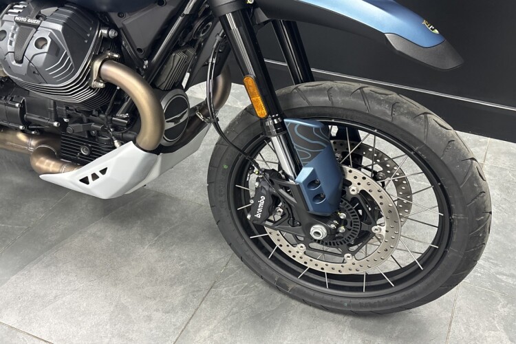 MOTO GUZZI V85