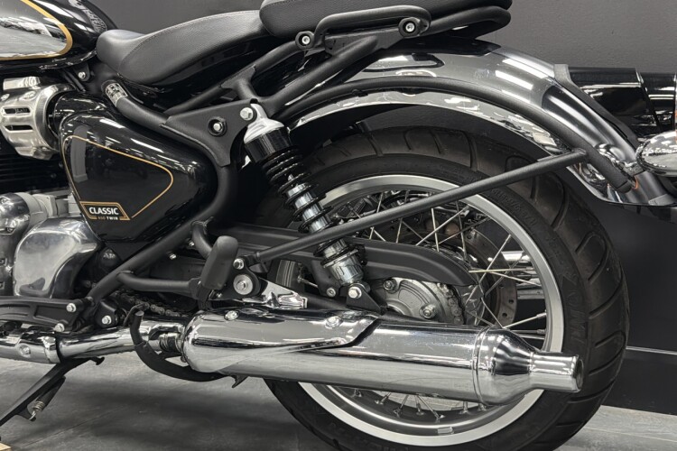 ROYAL ENFIELD CLASSIC 650