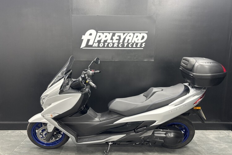 SUZUKI BURGMAN 400