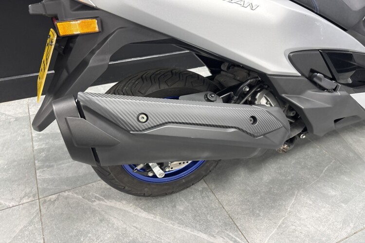SUZUKI BURGMAN 400