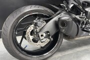 SUZUKI GSX-S1000F
