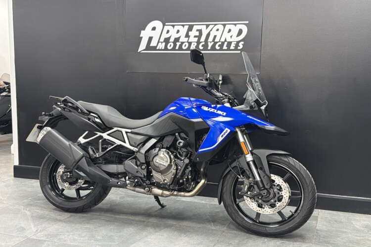 SUZUKI V-STROM 800