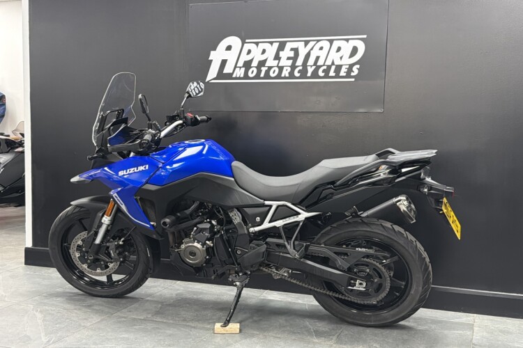 SUZUKI V-STROM 800