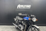 TRIUMPH BONNEVILLE T100