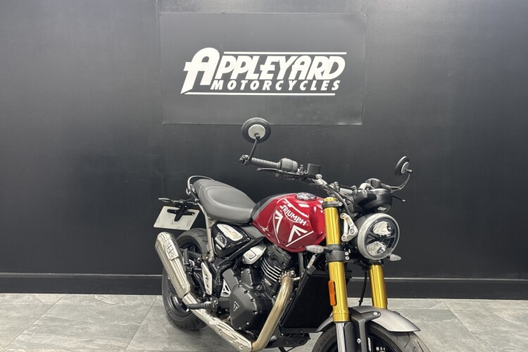 TRIUMPH SPEED 400
