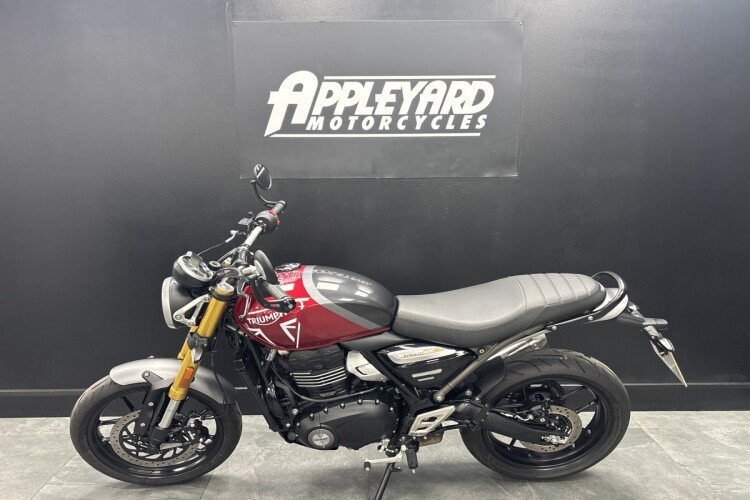 TRIUMPH SPEED 400