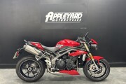 TRIUMPH SPEED TRIPLE 1050