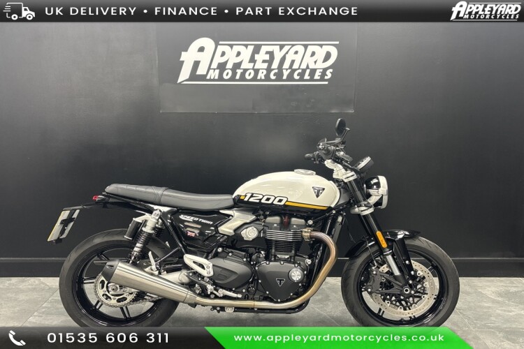 TRIUMPH SPEED TWIN 1200