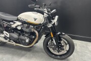 TRIUMPH SPEED TWIN 1200