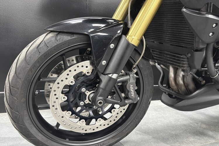 TRIUMPH TIGER 1050