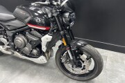 TRIUMPH TRIDENT 660