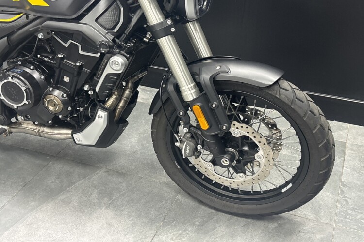 VOGE AC 525 X