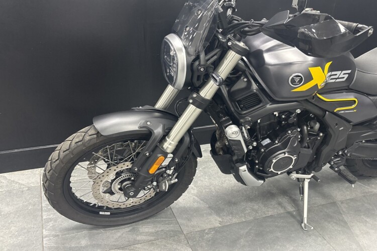 VOGE AC 525 X