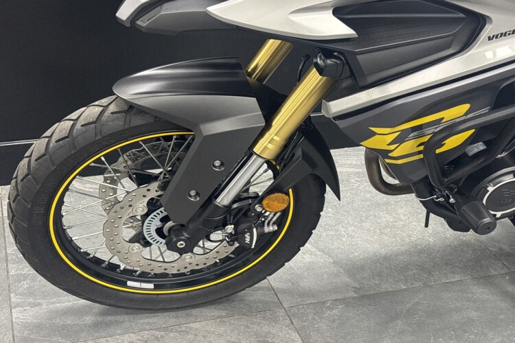 VOGE DS525X