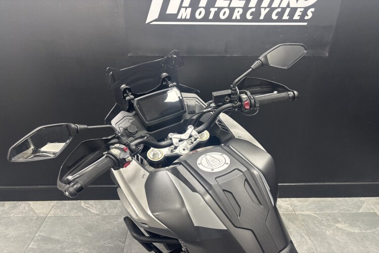 VOGE DS525X