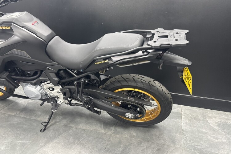 VOGE DS900X