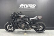 YAMAHA XSR900