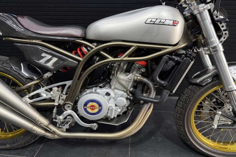 CCM SPITFIRE