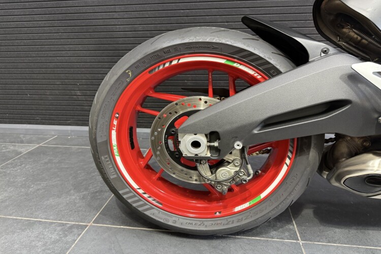 DUCATI 899 PANIGALE