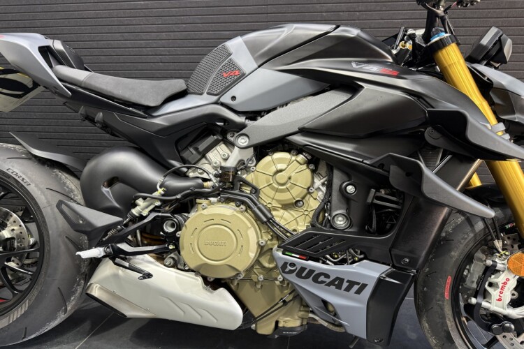 DUCATI STREETFIGHTER V4S