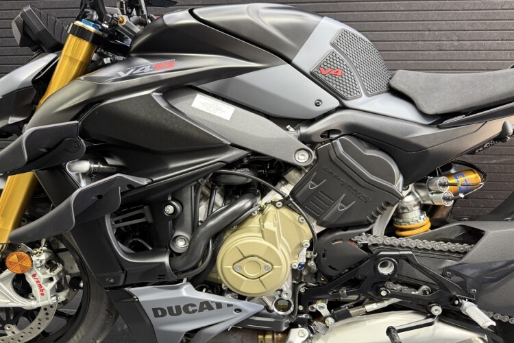 DUCATI STREETFIGHTER V4S