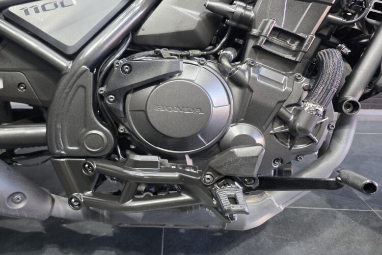HONDA CMX1100 REBEL