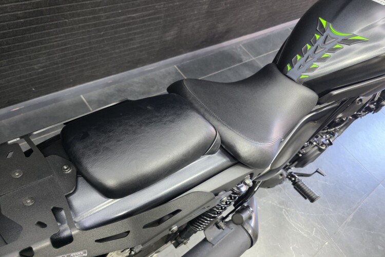 KAWASAKI ELIMINATOR 500