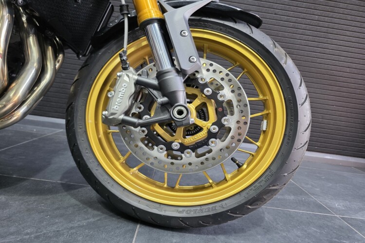 KAWASAKI Z900 RS SE