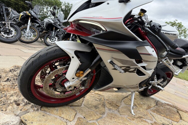 QJ MOTOR SRK 921 RR