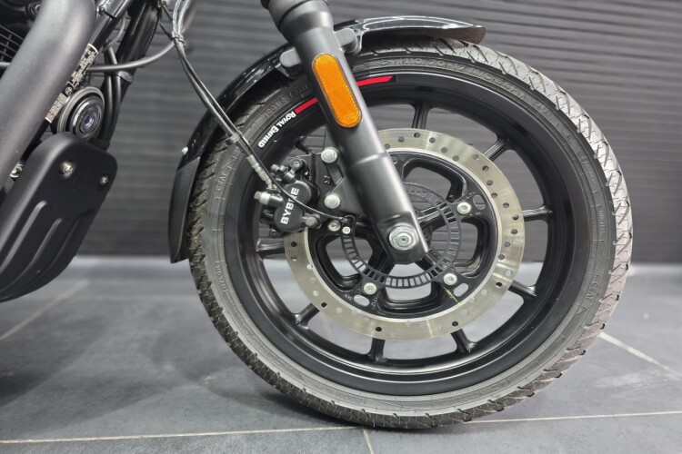 ROYAL ENFIELD HUNTER 350