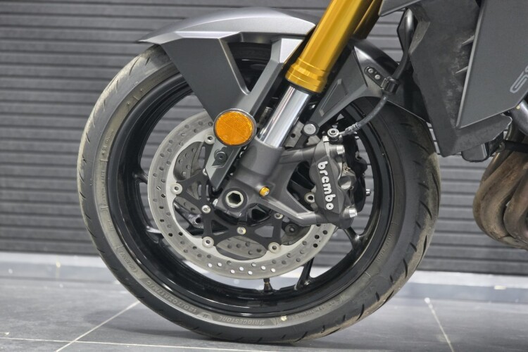 SUZUKI GSX-S1000