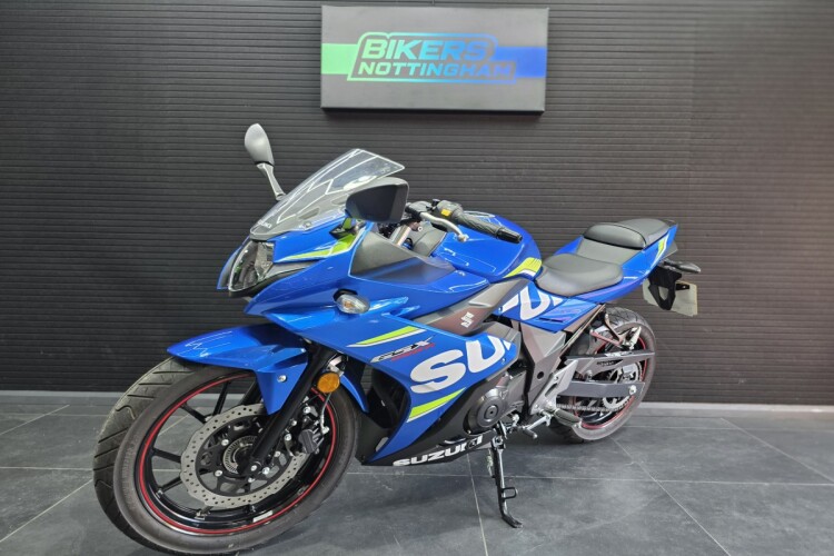 SUZUKI GSX250R