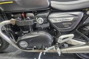 TRIUMPH SPEED TWIN 1200