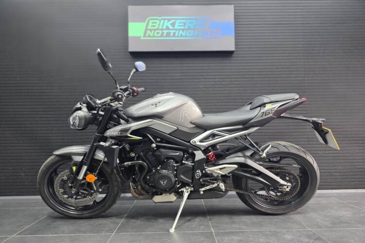 2023 TRIUMPH STREET TRIPLE 765, Silver - photo 11