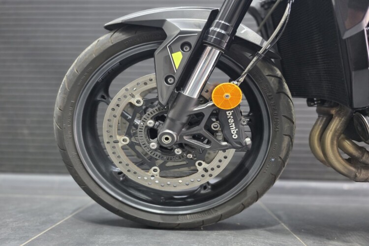 2023 TRIUMPH STREET TRIPLE 765, Silver - photo 13