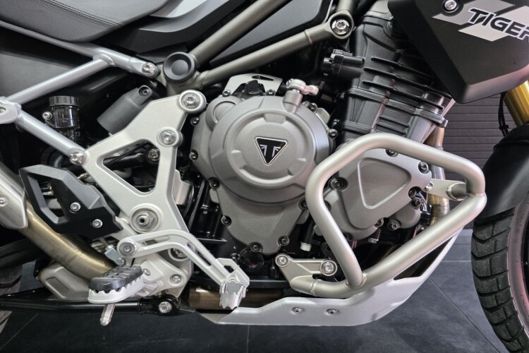 TRIUMPH TIGER 1200