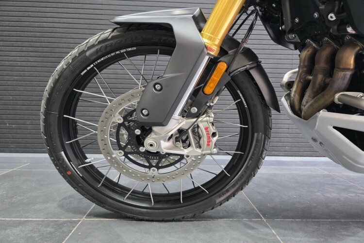 TRIUMPH TIGER 1200
