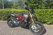 APRILIA DORSODURO 900