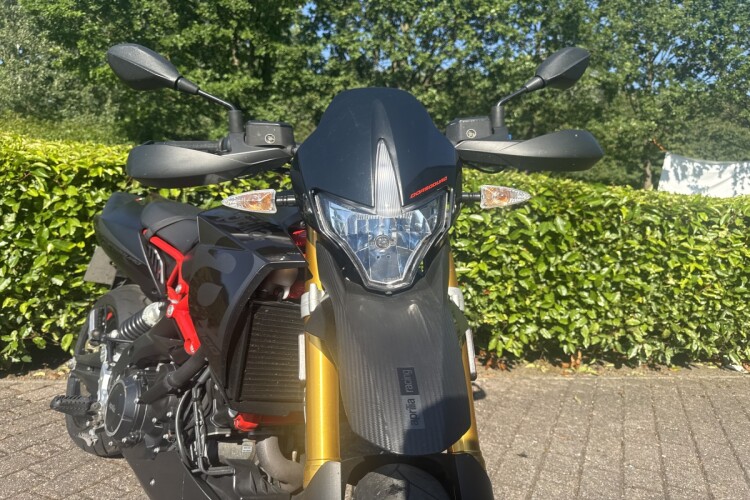 APRILIA DORSODURO 900