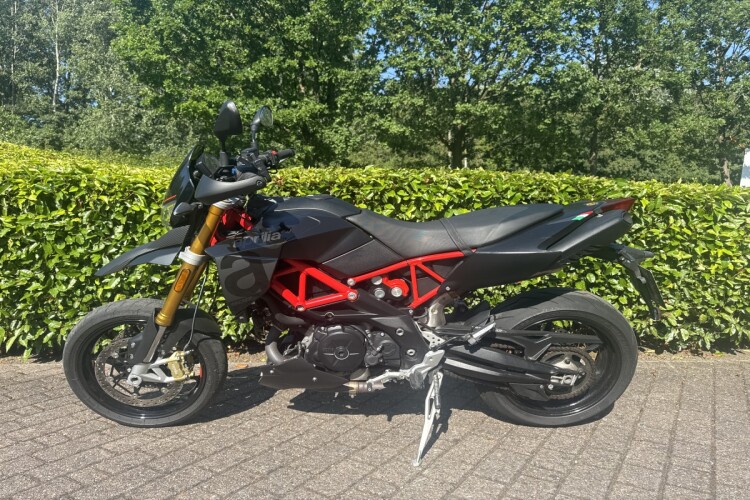 APRILIA DORSODURO 900