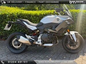 BMW F900 XR