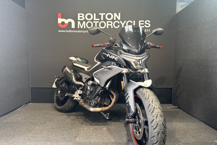 CFMOTO 800NK
